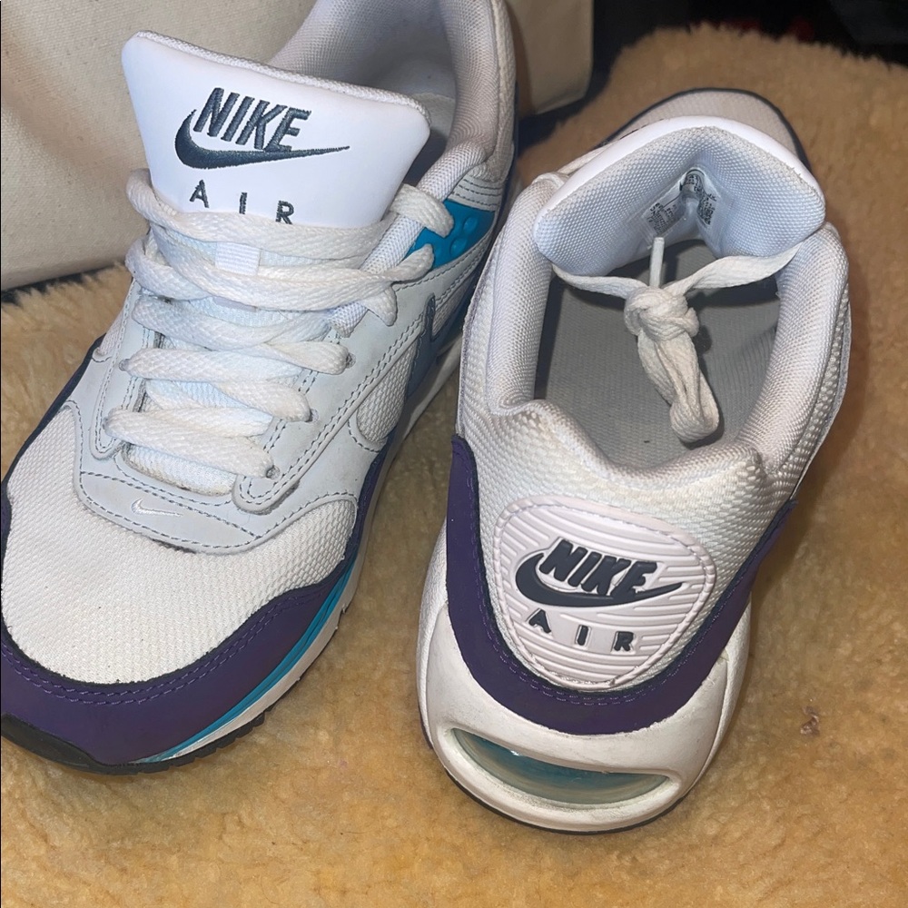 Nike Air White and Purple Athletic Shoes